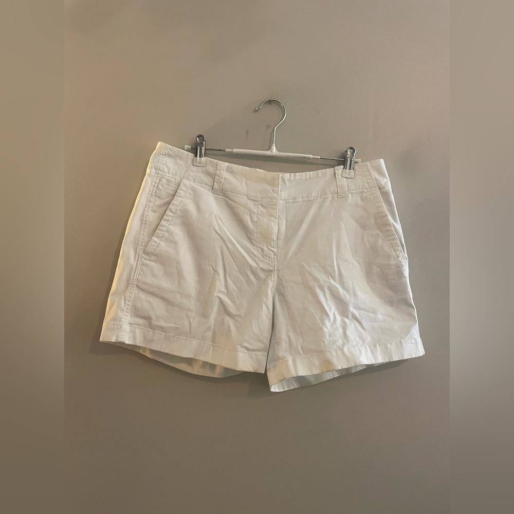 Vineyard Vines White Khaki Shorts